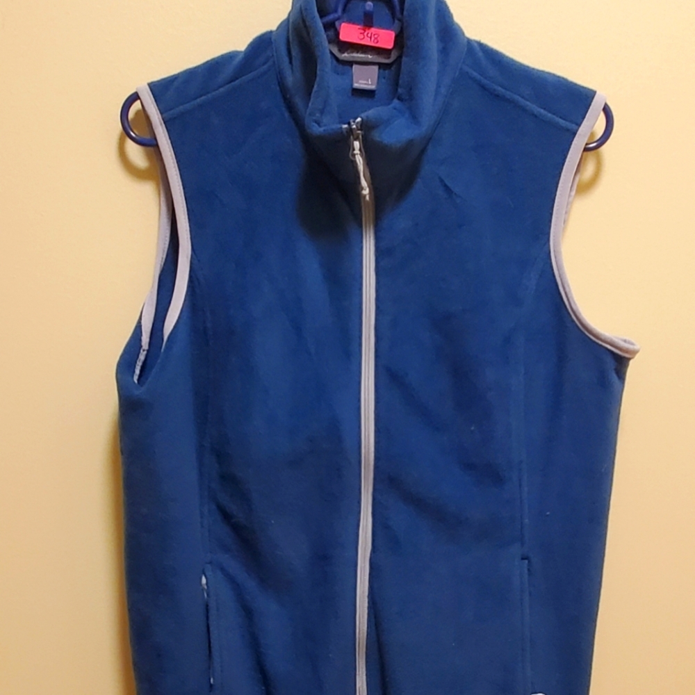 🧡🧡 3/$24 Eddie Bauer Fleece Vest